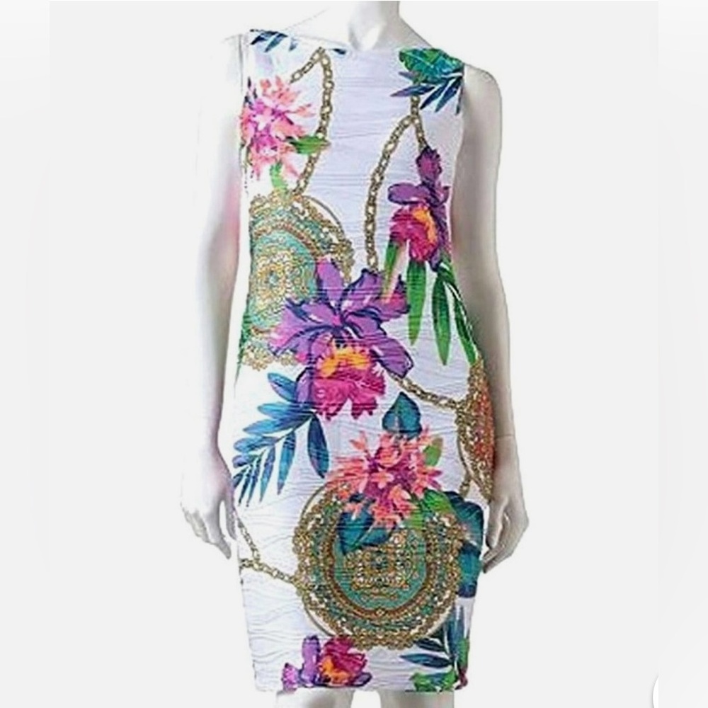 Gorgeous floral Jennifer Lopez bodycon dress